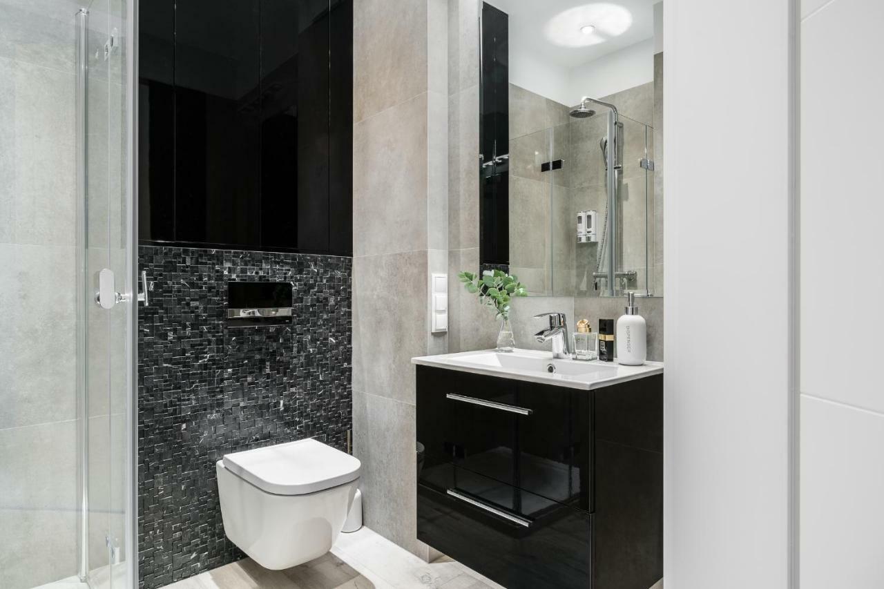 Stara Stocznia Apartment 格但斯克 外观 照片